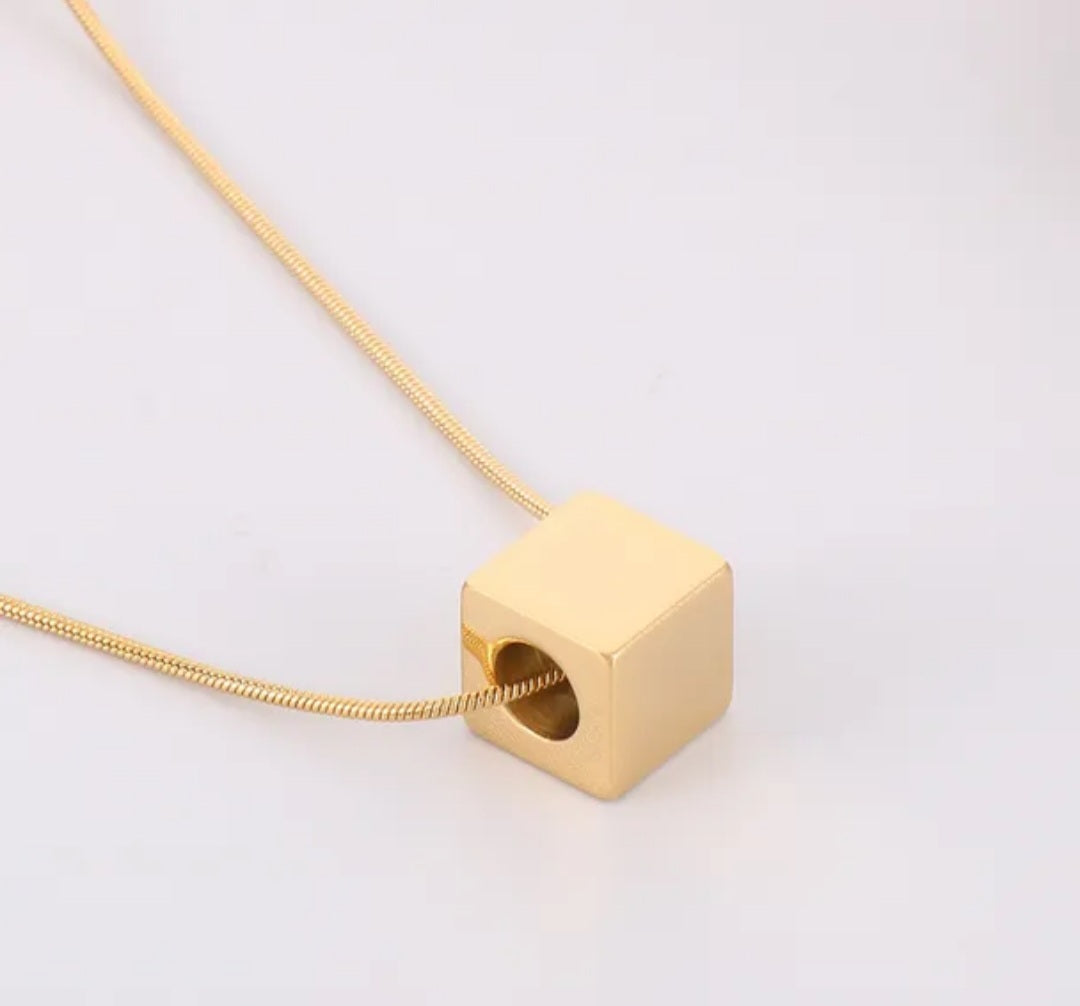 Cadena en oro y plata